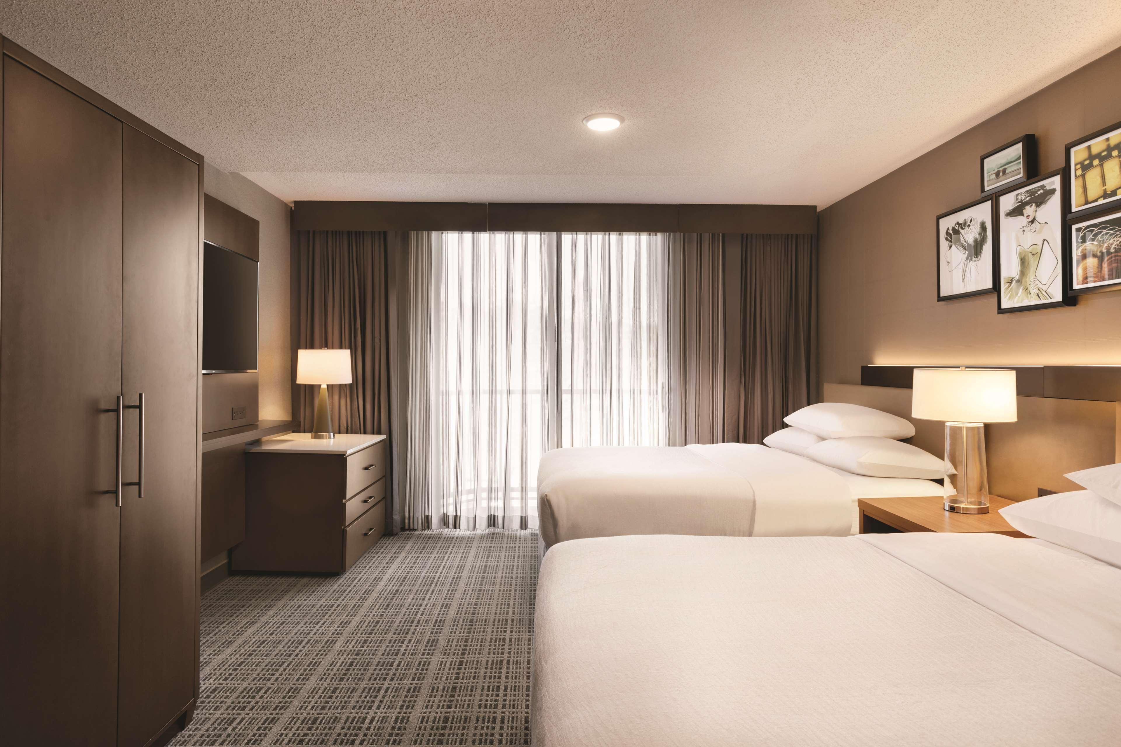 Embassy Suites By Hilton Richmond Dumbarton Extérieur photo