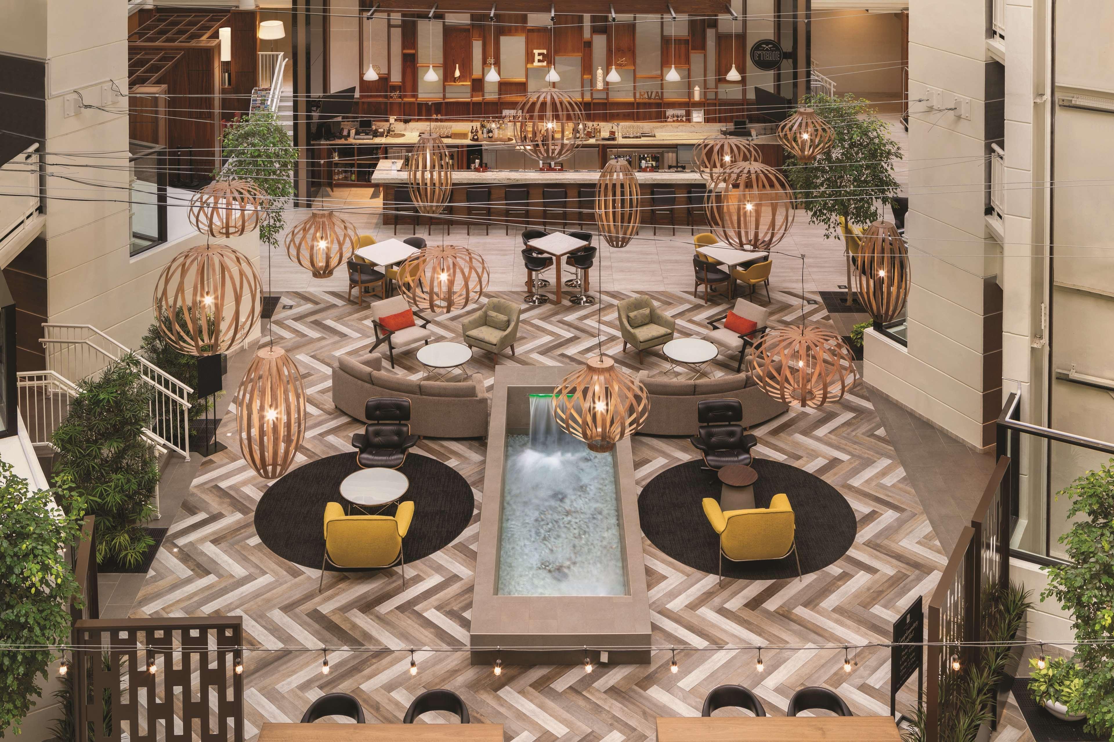 Embassy Suites By Hilton Richmond Dumbarton Extérieur photo